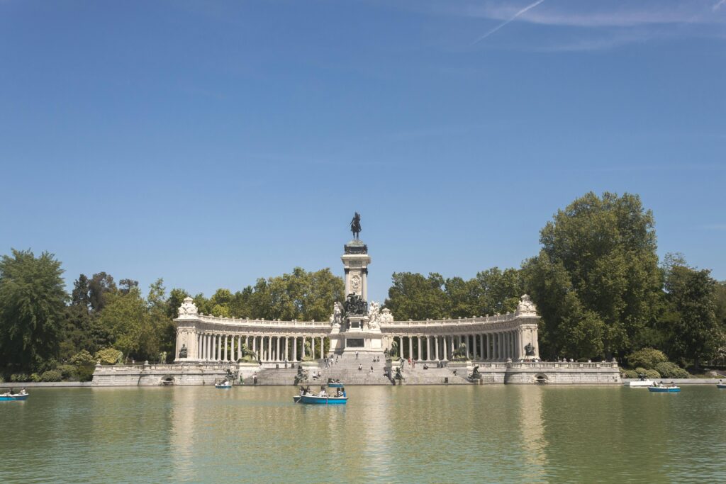 Parque de Retiro, uno de los sitios mas conocidos de Madrid