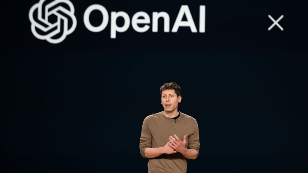 Sam Altman, cofondatore e CEO di OpenAI durante conferenza. 