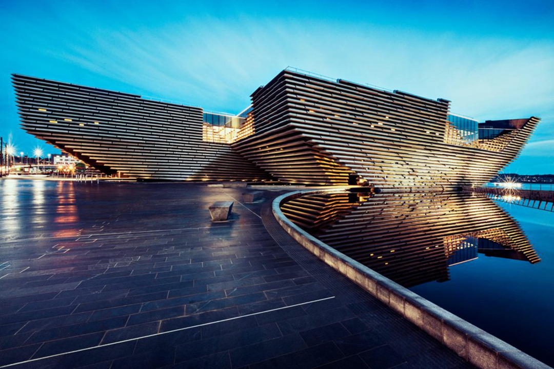 El V&A Dundee es el primer museo de diseño en Escocia y emplea la técnica Daisuki en su arquitectura. Fuente: Gráffica